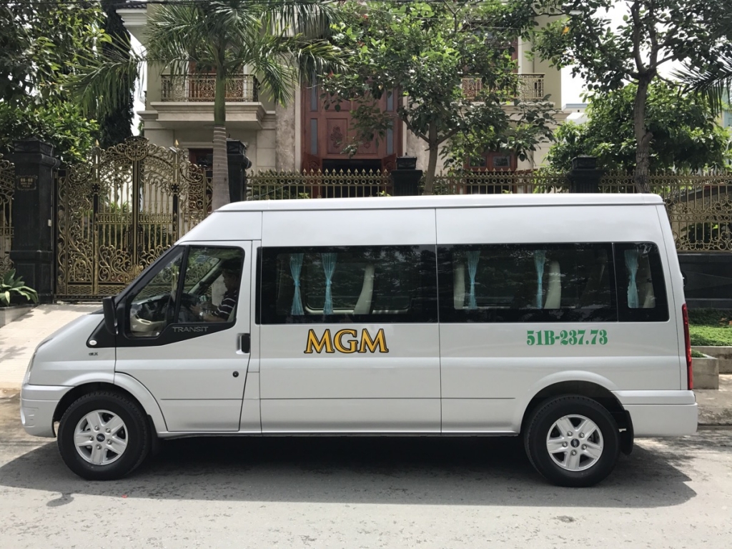 Dịch vụ thuê xe ô tô Quy Nhơn